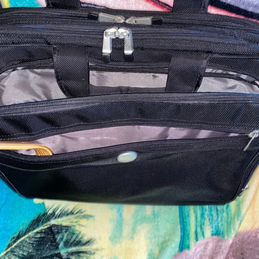 Dell Laptop Bag. New Used.